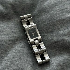 Gucci watch